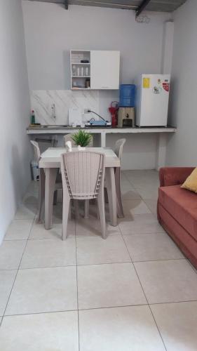 lindo departamento cerca del mar in Crucita