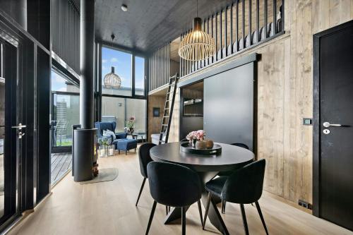 Udvendig, Tiny House By Beach And River Near Gardermoen in Fenstad
