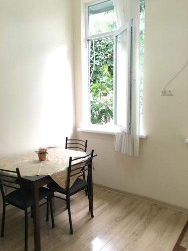 Batumi Summer Hotel – Batumi, IL