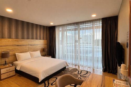 room detail thumbnail 0
