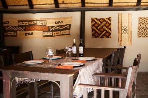 Restaurant, Solitaire Roadhouse in Solitaire