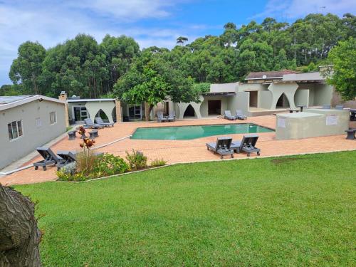 Lodge Azure in Port Edward