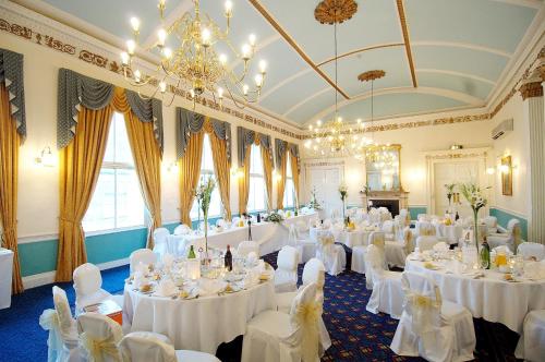 Best Western Lichfield City Centre The George Hotel - 연회장