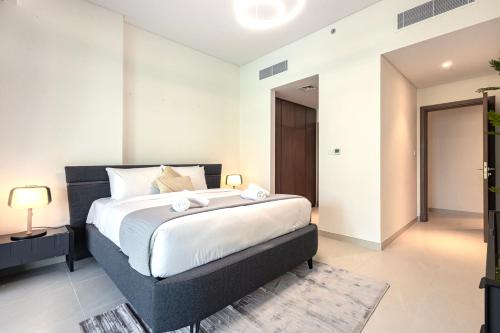 Allsopp & Allsopp - 2-Bedroom with Maids room Apartment in Canal Front Residence 5 Al Wasl 01 - image 10
