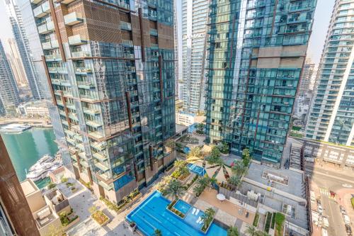 Allsopp & Allsopp - 2 Bedroom Apartment in Marina Gate 1 Dubai Marina - image 5