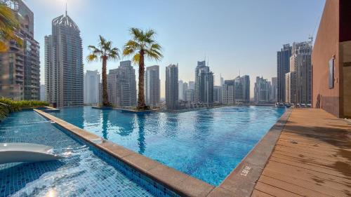 Allsopp & Allsopp - 2 Bedroom Apartment in Marina Gate 1 Dubai Marina - main image