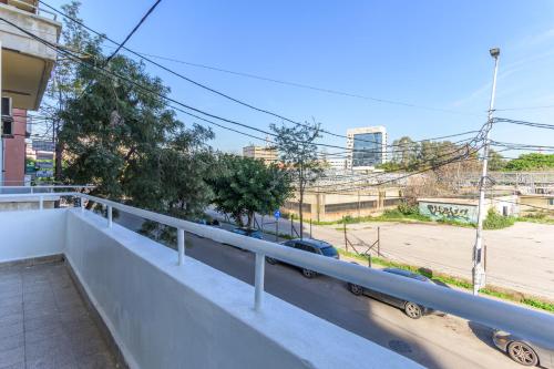 Lester 4-Bedroom Apartment in Mar Mikhael - image 4