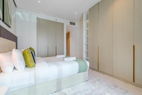Allsopp & Allsopp - Elegant 2-Bedroom Apartment in Marina Heights 1 Dubai Marina - image 8