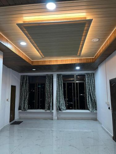 AIZAWL VIEW HOTEL  in Aizawl