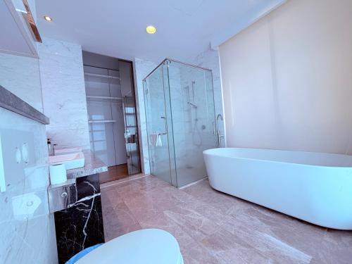 Platinum Kuala Lumpur By NewMoon - main image