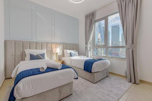 Allsopp & Allsopp - Burj Khalifa View 2-Bedroom Apartment in The Residence 5 Downtown - image 8