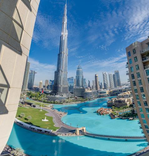 Allsopp & Allsopp - Burj Khalifa View 2-Bedroom Apartment in The Residence 5 Downtown - image 5