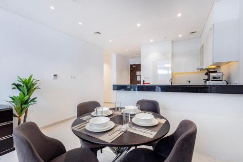 Golf Promenade 2-B Damac Hills - 2BR Apartment - Allsopp & Allsopp - image 14