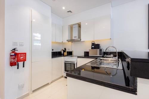 Golf Promenade 2-B Damac Hills - 2BR Apartment - Allsopp & Allsopp - image 2