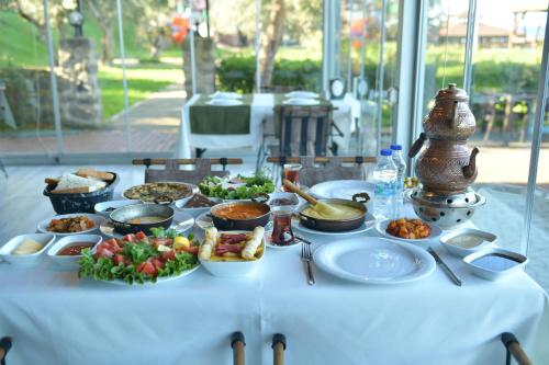 Restorāns, Pasa Holiday Village in Darica