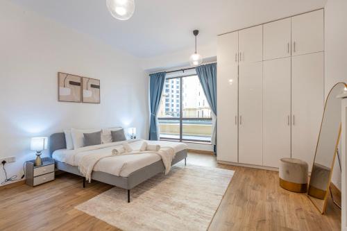 Allsopp & Allsopp - 2-Bedroom Apartment in Bahar 1 JBR - image 11