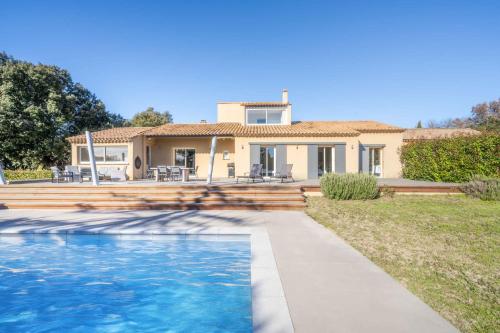 Gîte de l'Olivier - Piscine et Jacuzzi – khách sạn tại Grignan