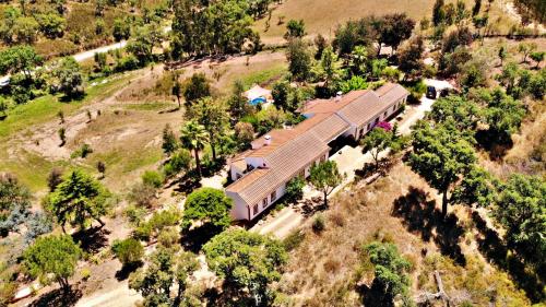 Monte Labarito - Casa Petra - Country House in Montes da Estrada