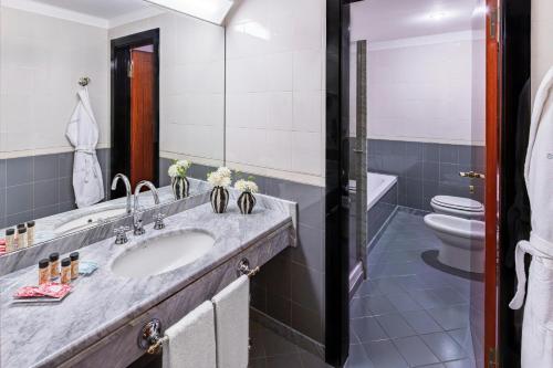 Starhotels Du Parc - image 39