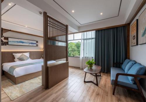 Floral Hotel Furong Town Juxiange in Xiangxi