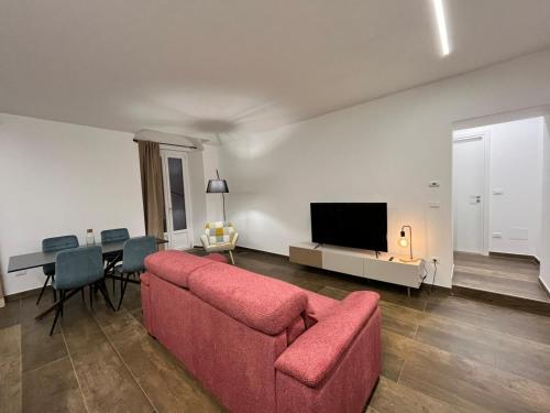 Garibaldi 105 in 卡斯特羅威拉瑞