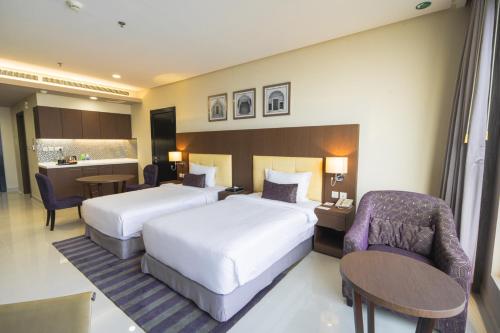 Wyndham Garden Manama Room Type - Deluxe Twin Room Smoking