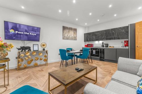 Large Apartment by Spinningfields - Manchester - Pass the Keys, Manchester