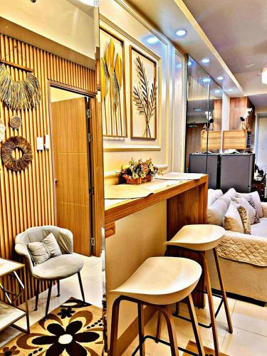 Kendra Suite at Shore 3 Residences, MOA, Manille