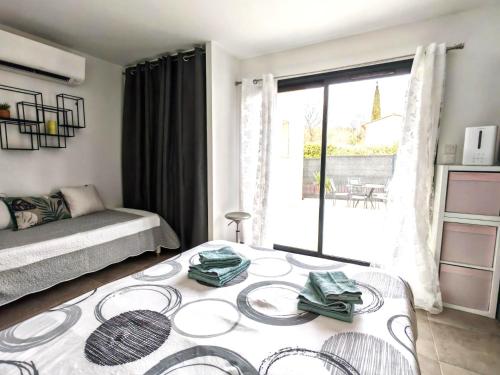 Romytt Suite in Saint-Quentin-la-Poterie