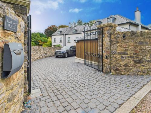 Green Hat Stays - Chepstow - Harvax House in Chepstow