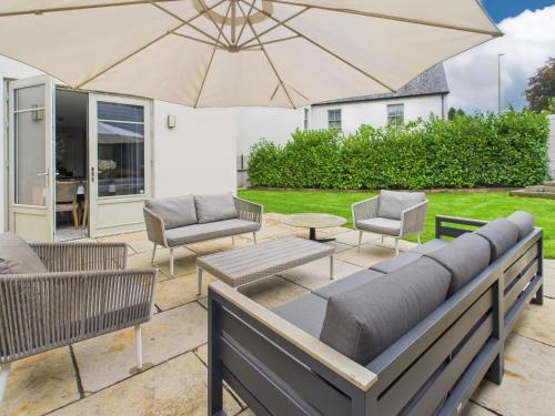 Green Hat Stays - Chepstow - Harvax House in Chepstow