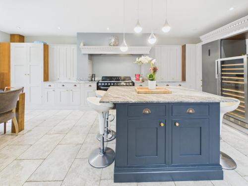 Green Hat Stays - Chepstow - Harvax House in Chepstow