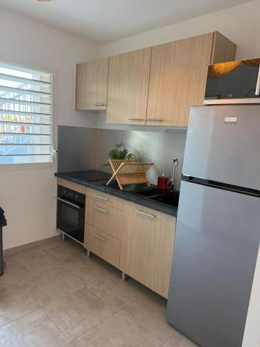 Joli appartement T2 lumineux avec terrasse - plage à 5 minutes (Joli appartement T2 lumineux avec terrasse - plage a 5 minutes) in Berard