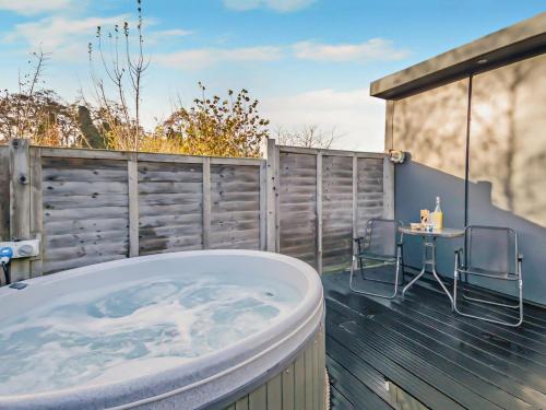 Iekārtas, 1 Bed in Norwich oc-76493 in Īsthārlinga