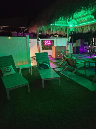 Tiki Cabana at Key Largo