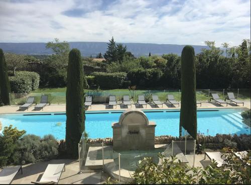 Gordes Le Bastidon 3