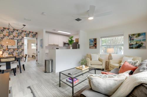 Hot Tub & Courtyard Access! North Palm Beach Home in North Palm Beach (FL)