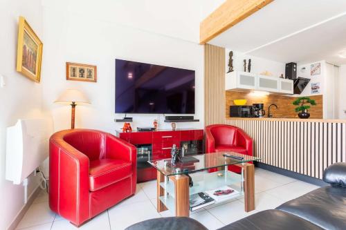 Bel appartement, résidence avec piscine