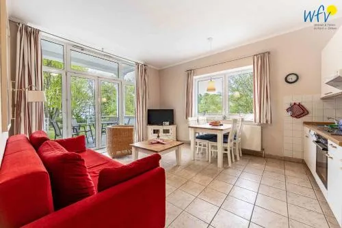 Haus am Hövt - Ferienwohnung 2 in Göhren, Deutschland