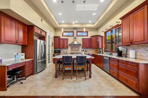 Tuscan Sands by Coastline Vacation Rentals in Morena