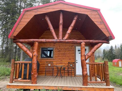 The Cowboy cabin - Bear Creek Cabins in Poplar Bay (AB)