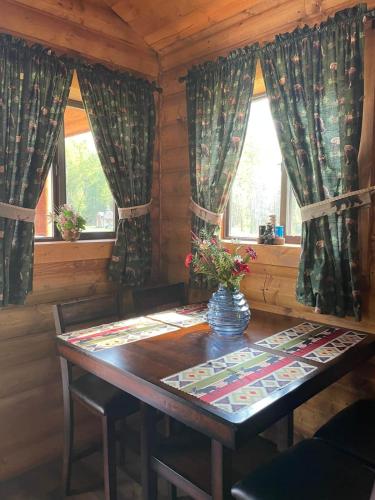 The Moose cabin - Bear Creek Cabins in Poplar Bay (AB)