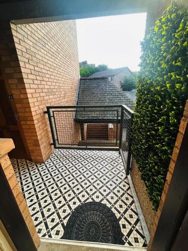 Modern & cozy 2 bedroom flat in Coldside