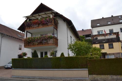 入口, 格鮑爾旅館 (Gästehaus Gebauer) in 霍恩巴赫