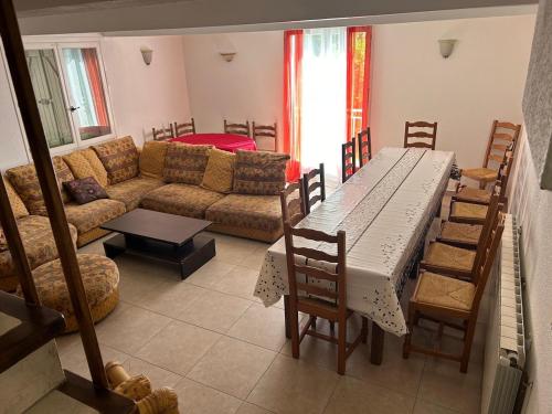 Nature stay, French Villa in Villarzel-du-Razes