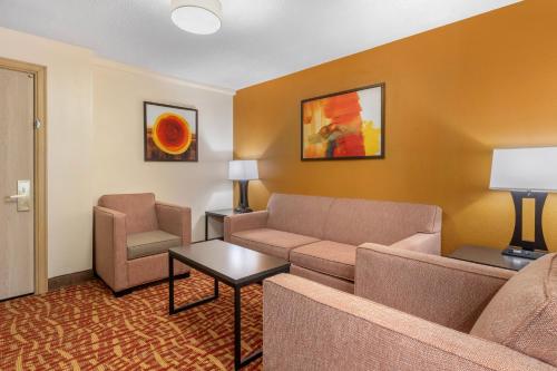 Best Western Aspen Hotel - image 29