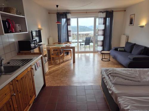 Apartment with Garden View