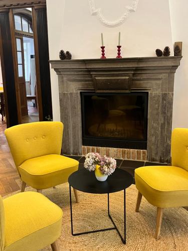 設施, Gutshaus Herrmannsdorf in 格隆