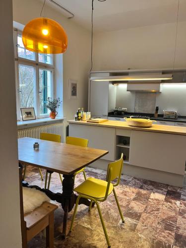 廚房, Gutshaus Herrmannsdorf in 格隆