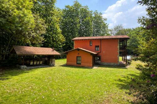 Llanes Villa con Piscina y Jardín – Las Ardillas - Beceña